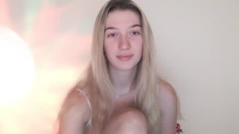 honeyveil online show from August 3, 2026, 10:21 am