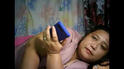 Snapshot of honeyvonz chatting on February 3, 2026, 8:47 pm Merry online show from February 3, 2026, 8:47 pm