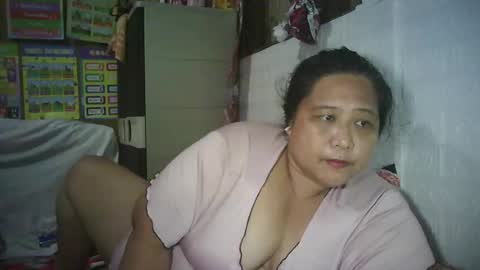 Snapshot of honeyvonz chatting on June 25, 2026, 10:03 pm Merry online show from June 25, 2026, 10:03 pm