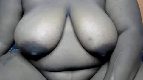 honnsex76 online show from May 28, 2026, 7:55 pm
