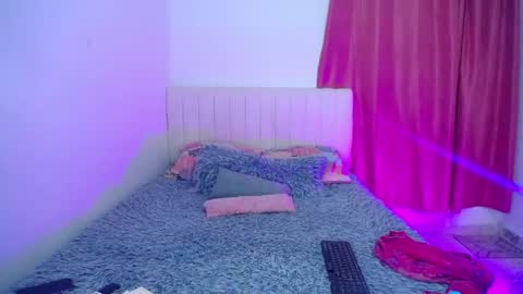 Snapshot of hoot_alicee chatting on June 1, 2026, 9:05 pm ONLYFANS online show from June 1, 2026, 9:05 pm