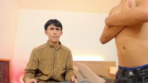 hoot_booys_ online show from December 22, 2025, 11:35 pm