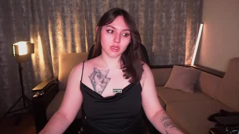 Snapshot of hoot_owl_cb chatting on May 11, 2026, 3:18 pm Karina online show from May 11, 2026, 3:18 pm