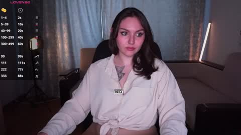 Snapshot of hoot_owl_cb chatting on July 20, 2026, 2:59 am Karina online show from July 20, 2026, 2:59 am