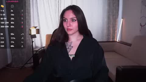 Snapshot of hoot_owl_cb chatting on July 23, 2026, 11:46 pm Karina online show from July 23, 2026, 11:46 pm