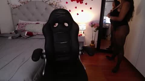 hope11x online show from February 26, 2026, 4:06 pm