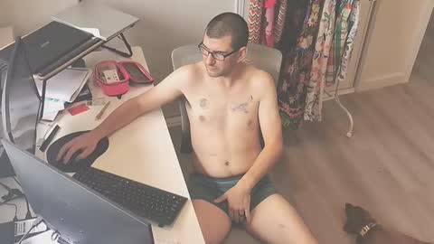 Snapshot of hopefulguy86 chatting on December 4, 2025, 12:09 am hopefulguy86 online show from December 4, 2025, 12:09 am