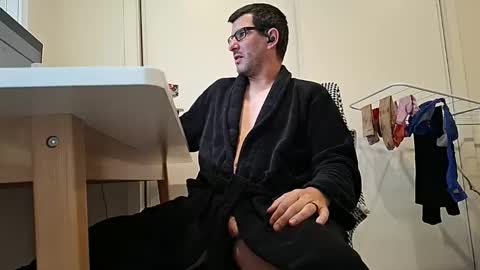 Snapshot of hopefulguy86 chatting on May 1, 2026, 10:47 pm hopefulguy86 online show from May 1, 2026, 10:47 pm