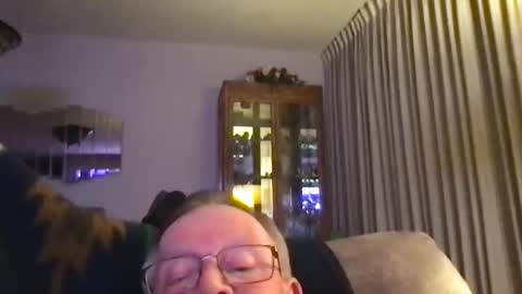 Snapshot of horndog69b chatting on February 13, 2026, 8:10 am horndog online show from February 13, 2026, 8:10 am