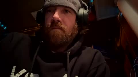 Snapshot of horndwag37 chatting on December 22, 2025, 1:46 am horndwag37 online show from December 22, 2025, 1:46 am