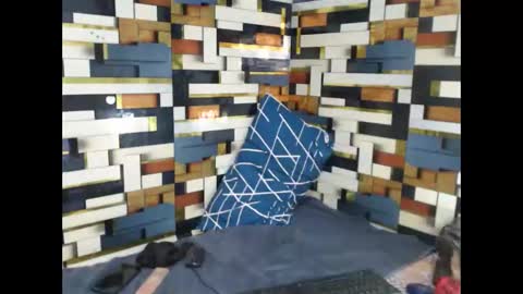 horniestleah online show from October 8, 2025, 9:45 pm