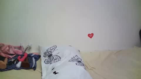 cutiey online show from April 20, 2026, 6:31 pm