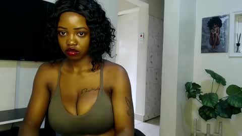 horny_princcess online show from January 24, 2025, 1:57 pm