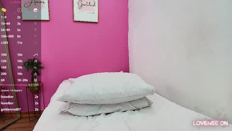 Khloe  online show from February 19, 2025, 10:53 pm