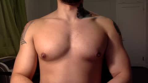 hornybbcxx online show from February 1, 2025, 1:23 am