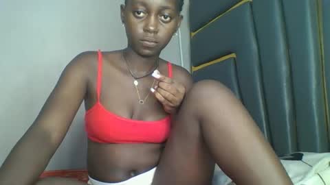 Bella online show from December 15, 2025, 9:13 am