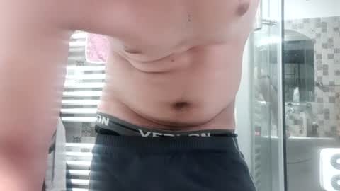 Snapshot of hornyboyxxxy chatting on July 27, 2026, 3:52 pm hornyboyxxxy online show from July 27, 2026, 3:52 pm