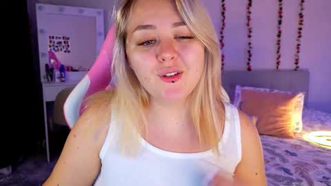 Snapshot of hornycakee chatting on October 29, 2025, 12:51 pm HornyCakee online show from October 29, 2025, 12:51 pm