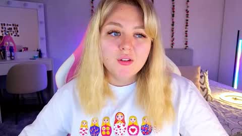 Snapshot of hornycakee chatting on December 4, 2025, 2:59 pm HornyCakee online show from December 4, 2025, 2:59 pm