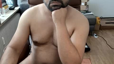 Snapshot of hornychuchuu chatting on July 7, 2026, 6:47 am hornychuchuu online show from July 7, 2026, 6:47 am
