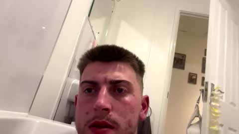 hornydevils11115 online show from September 28, 2025, 7:19 pm