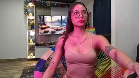 Snapshot of hornygirl_20000 chatting on April 24, 2026, 6:38 am hornygirl_20000 online show from April 24, 2026, 6:38 am