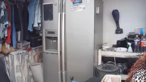 Nix  D online show from April 23, 2026, 12:29 pm