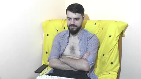 Snapshot of hornymaster93 chatting on January 18, 2025, 11:32 am hornymaster online show from January 18, 2025, 11:32 am