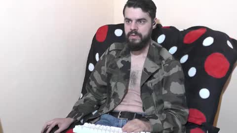 Snapshot of hornymaster93 chatting on February 10, 2025, 2:52 am hornymaster online show from February 10, 2025, 2:52 am