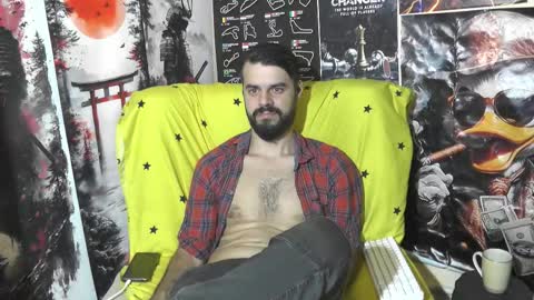 Snapshot of hornymaster93 chatting on October 15, 2025, 12:33 am hornymaster online show from October 15, 2025, 12:33 am