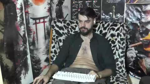 Snapshot of hornymaster93 chatting on November 27, 2025, 9:39 pm hornymaster online show from November 27, 2025, 9:39 pm