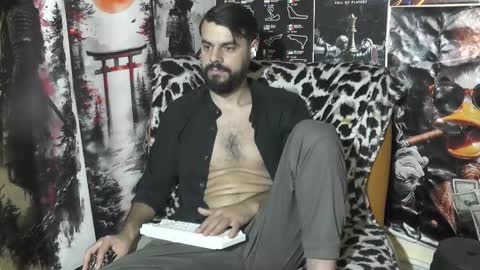 Snapshot of hornymaster93 chatting on November 29, 2025, 11:19 pm hornymaster online show from November 29, 2025, 11:19 pm