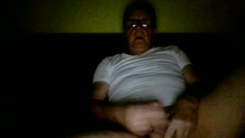 hornyoldman2558 online show from June 21, 2026, 10:40 am