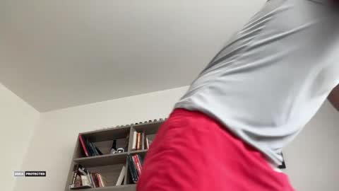 hornytwunk01 online show from April 22, 2026, 9:01 am