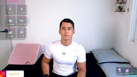 Marcus  Tatti  online show from September 11, 2025, 3:01 pm