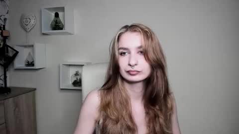 NINA online show from October 13, 2025, 5:51 am