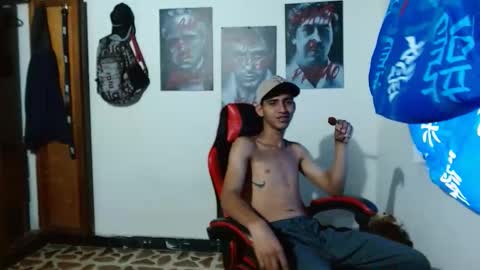 hot__mechanic online show from June 4, 2026, 10:38 pm
