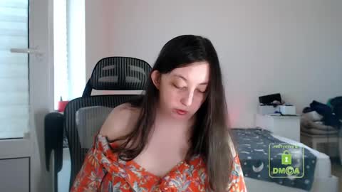 Snapshot of hot_and_pretty chatting on May 13, 2026, 3:20 pm Lila online show from May 13, 2026, 3:20 pm