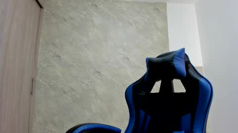 Snapshot of hot_bad_boy69 chatting on May 5, 2026, 8:39 pm hot bad boy69 online show from May 5, 2026, 8:39 pm