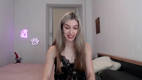 Dashka online show from February 13, 2025, 10:43 pm