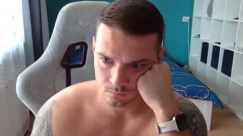 hot_cap_77 online show from November 16, 2025, 11:49 am