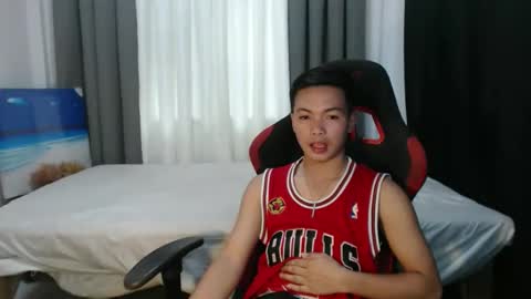 chan chan online show from October 9, 2025, 11:25 pm