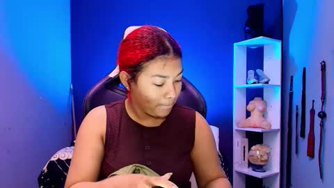 hot chocolate 4u online show from September 12, 2025, 12:05 pm