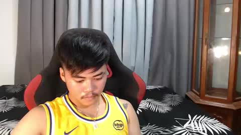 hot_emmanuel online show from October 7, 2025, 5:26 am