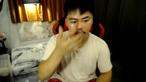 Snapshot of hot_emmanuel chatting on July 27, 2026, 2:18 am hot_emmanuel online show from July 27, 2026, 2:18 am
