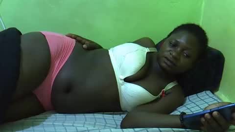 hot_girlly online show from September 14, 2025, 5:45 pm