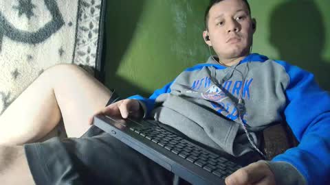 hot_guy36 online show from December 16, 2025, 3:55 am