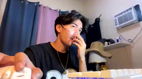 Snapshot of hot_kianxx chatting on May 11, 2026, 9:04 am hot_kianxx online show from May 11, 2026, 9:04 am