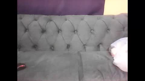 hot_latifah online show from March 25, 2026, 12:27 am