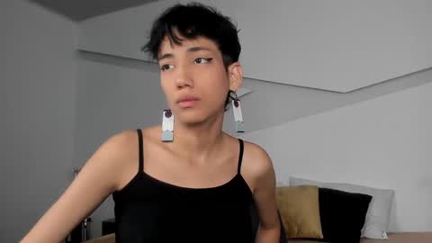 Alana online show from February 1, 2025, 8:37 pm